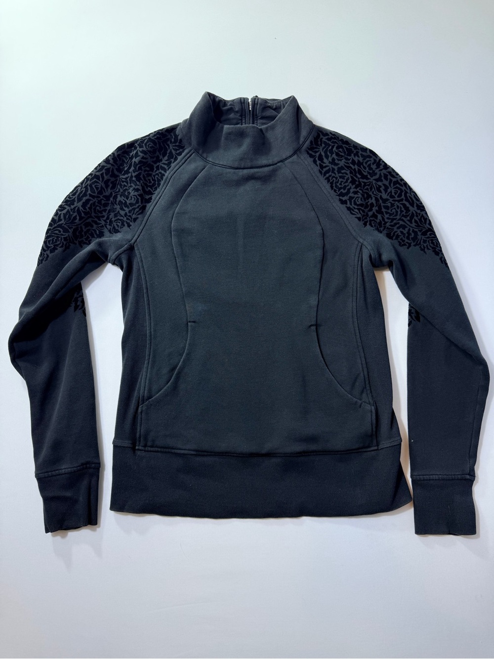 Lululemon Floral Flock Pullover Womens 6 Black Funnel Neck Sweatshirt Back Zip